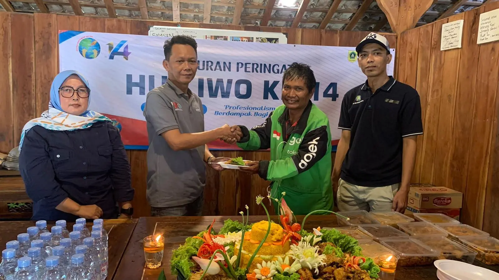 HUT IWO ke-14 Jadi Momentum Bangun Jembatan Komunikasi, Jurnalis dan Ojol Perkuat Solidaritas di Era Digital