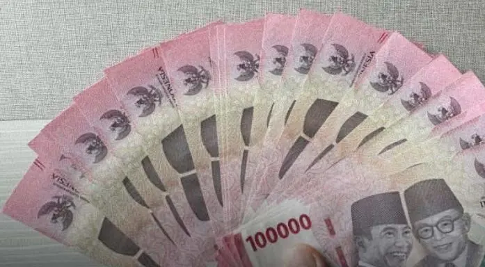 Rupiah Sentuh Rp17.400 per Dolar AS, Tekanan Global Lebih Dominan daripada Faktor Domestik