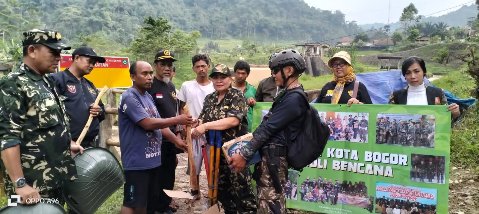 PPM Kota Bogor Salurkan Bantuan Peralatan Rumah Tangga untuk Korban Banjir Pamijahan