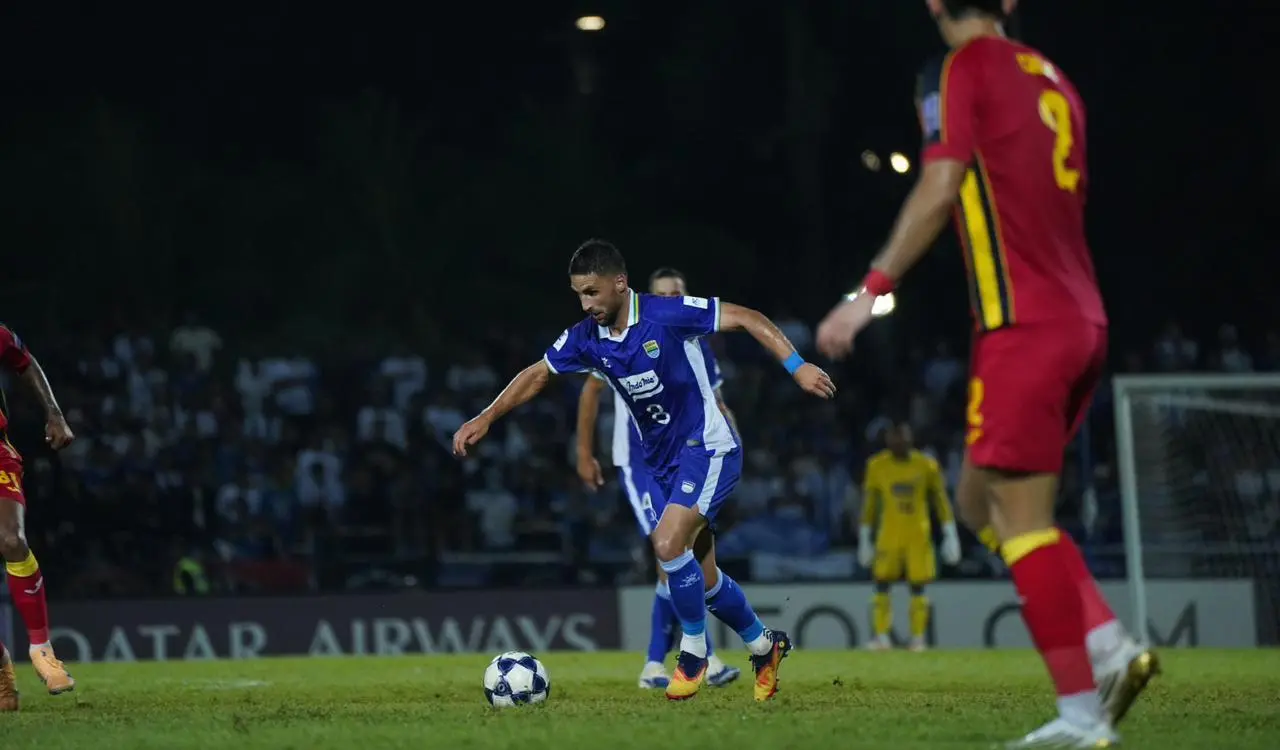 Kemenangan Persib atas Selangor FC yang Mengesankan Lucho
