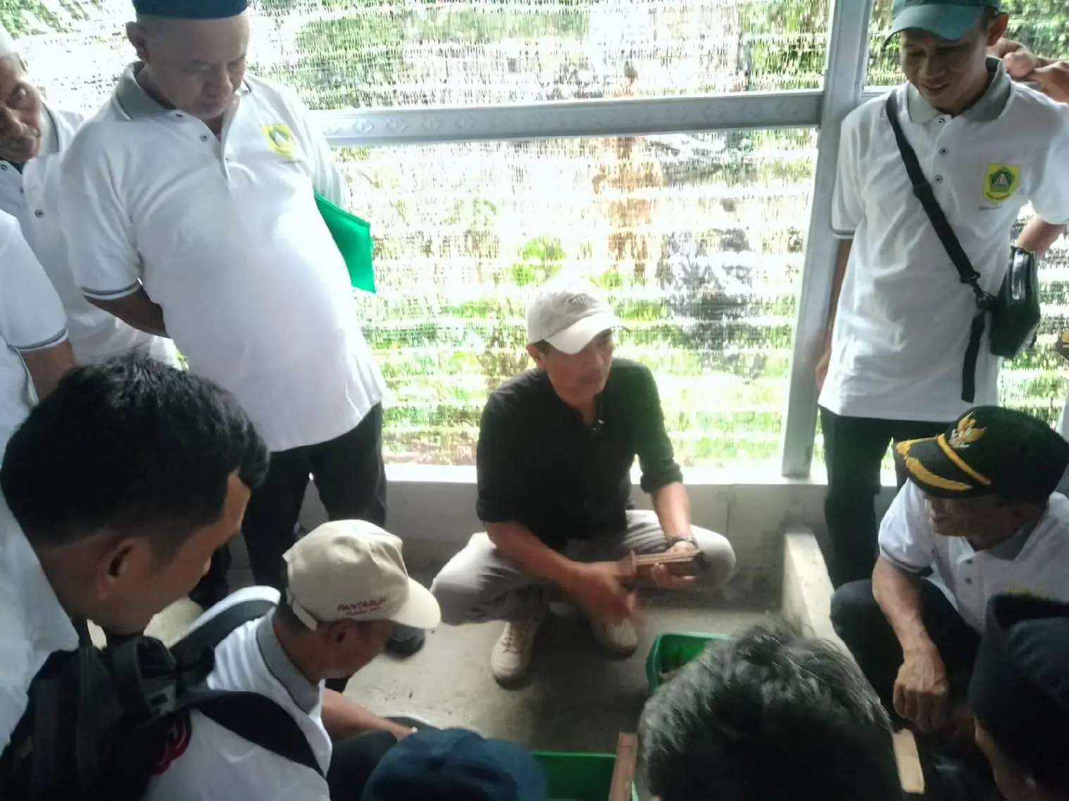 Desa Kemang ciptakan peluang usaha baru bagi masyarakat melalui budidaya maggot