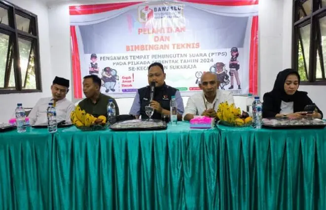 Kawal Pilkada Serentak, Panwascam Sukaraja berikan pembekalan bagi PTPS