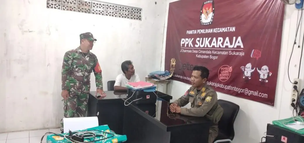 Petugas Pantau Panitia Pemilihan Kecamatan Sukaraja