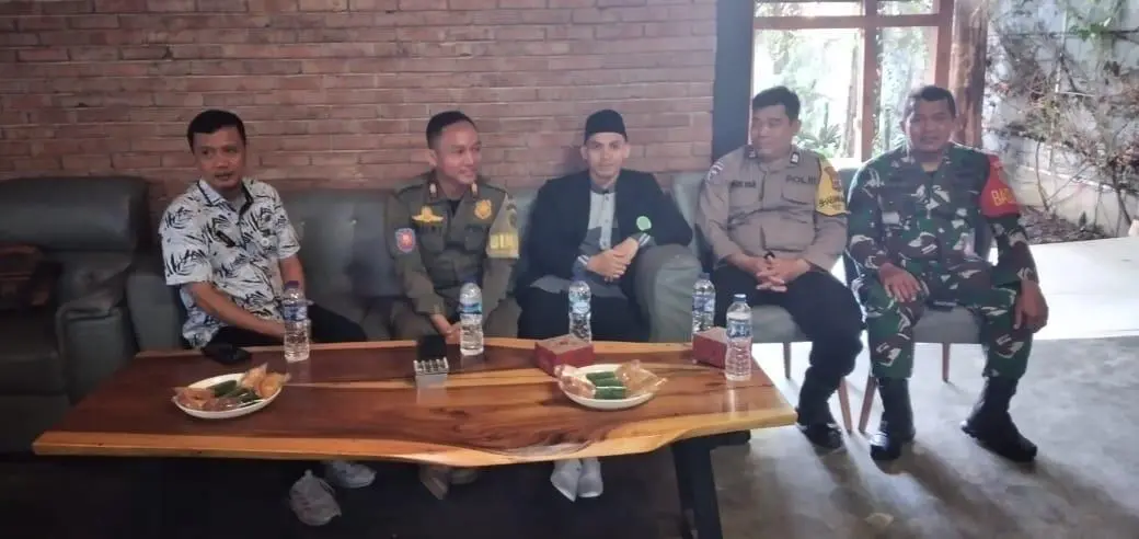 Babinsa himbau Warga Waspada ancaman Bencana saat Musim Hujan