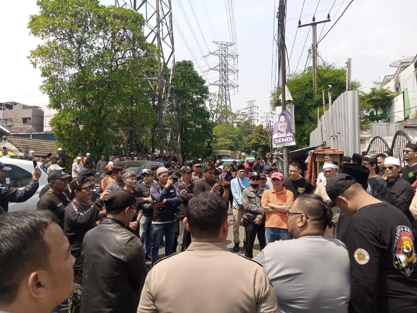 Ratusan Masa Kembali Lakukan Aksi Penolakan Pembangunan Miah