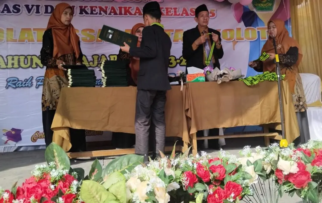 Perpisahan dan Kenaikan Kelas MI Raudlatussalam Citeureup
