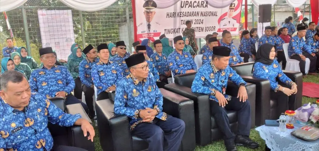 Rapat Kerja di Desa Cikeas Pj Bupati Bogor Pastikan Pendidikan di Sukaraja Jadi Skala Prioritas