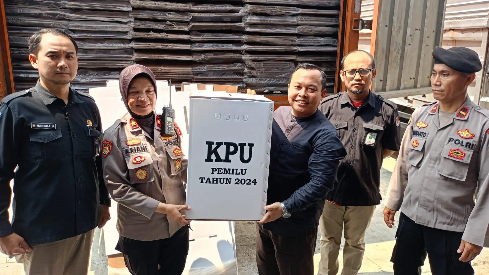 KPU Kota Bogor Terima Kiriman Logistik Kotak Suara dari KPU RI Sebanyak 14.565