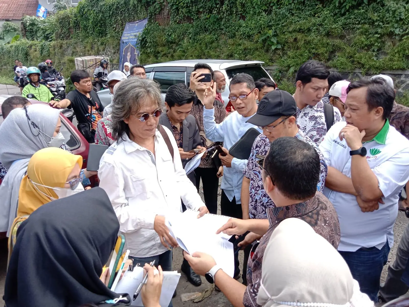 Sidang Lapangan, Ahli Waris TB A Basuni Buktikan Batas Wilayah