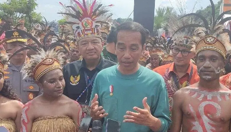 Jokowi Menyebut Potensi Industri dan Ekonomi Kreatif di Tanah Papua Sangat Besar