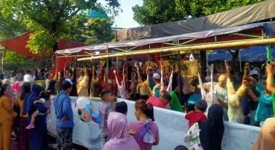 Kurban Mengingatkan Kita Nilai Kesederhanaan, Berbagi, dan Kepedulian Sosial