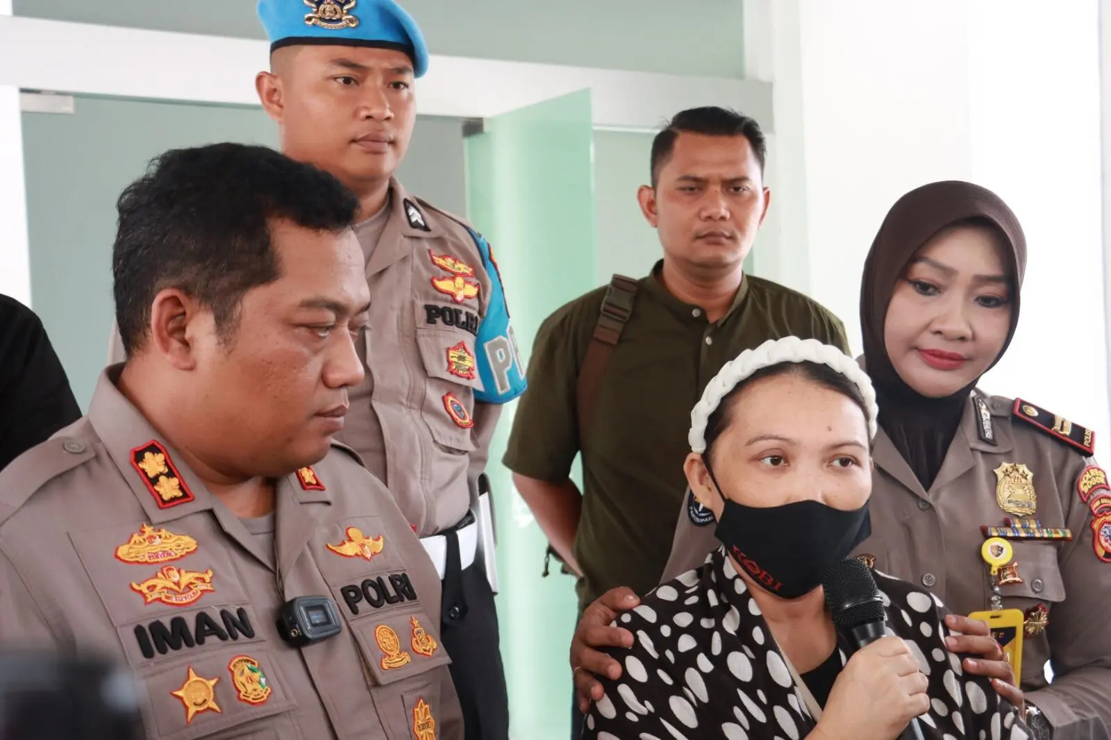 Polres Bogor Kembalikan Anak Korban Penculikan Kepada Orang Tua Kandungnya