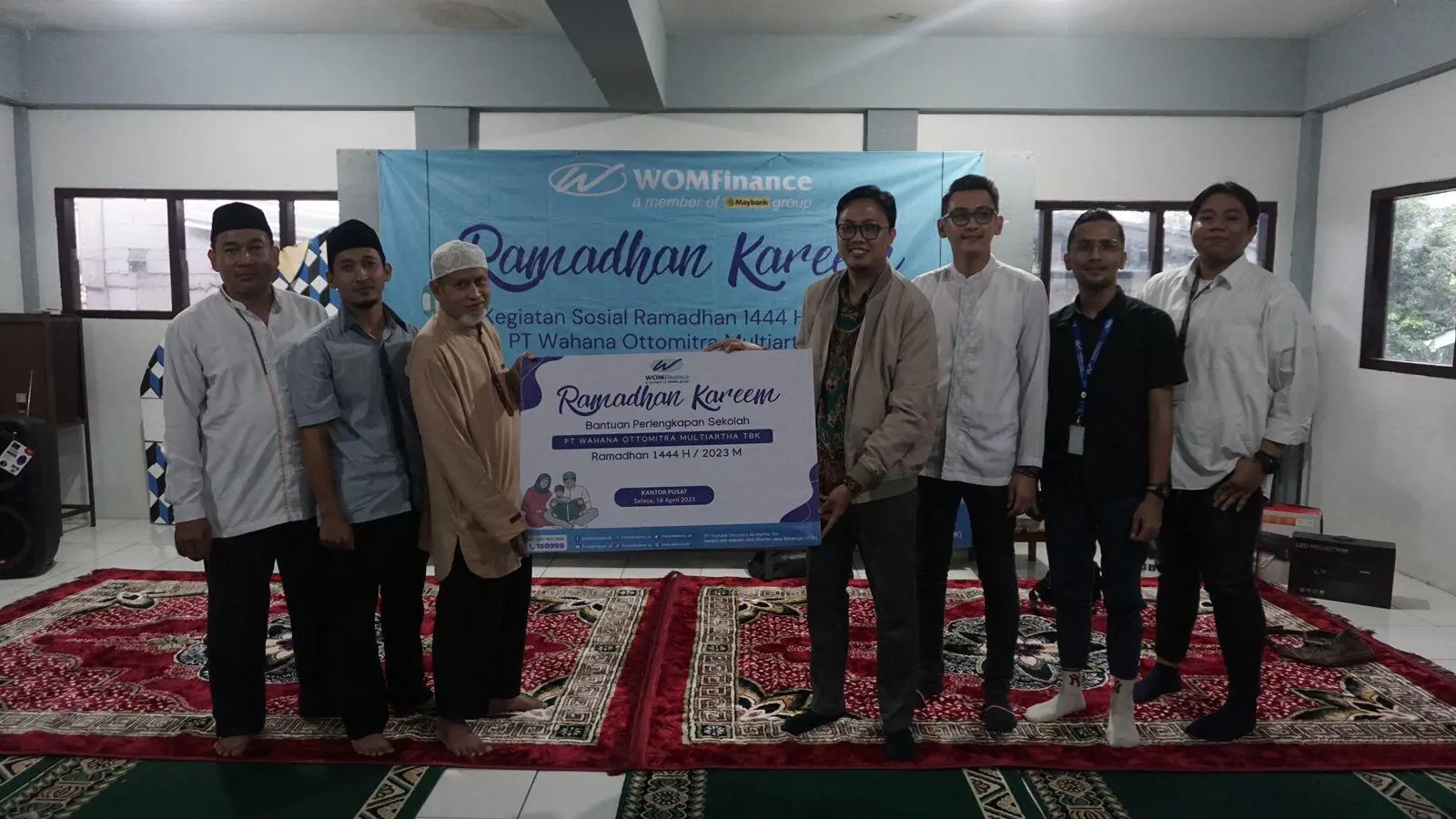 Paksa Hari Raya Idul Fitri, WOM Finance Salurkan Bantuan Untuk 20 Pondok Pesantren