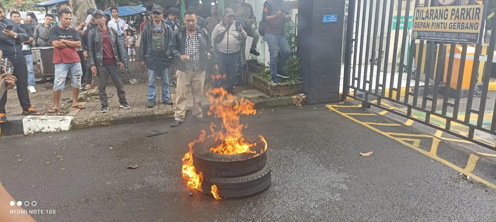 Lagi ! Pengadilan Agama Kota Bogor Kembali di Demo Massa Terkait Lahan Persengketaan Tanah Waris
