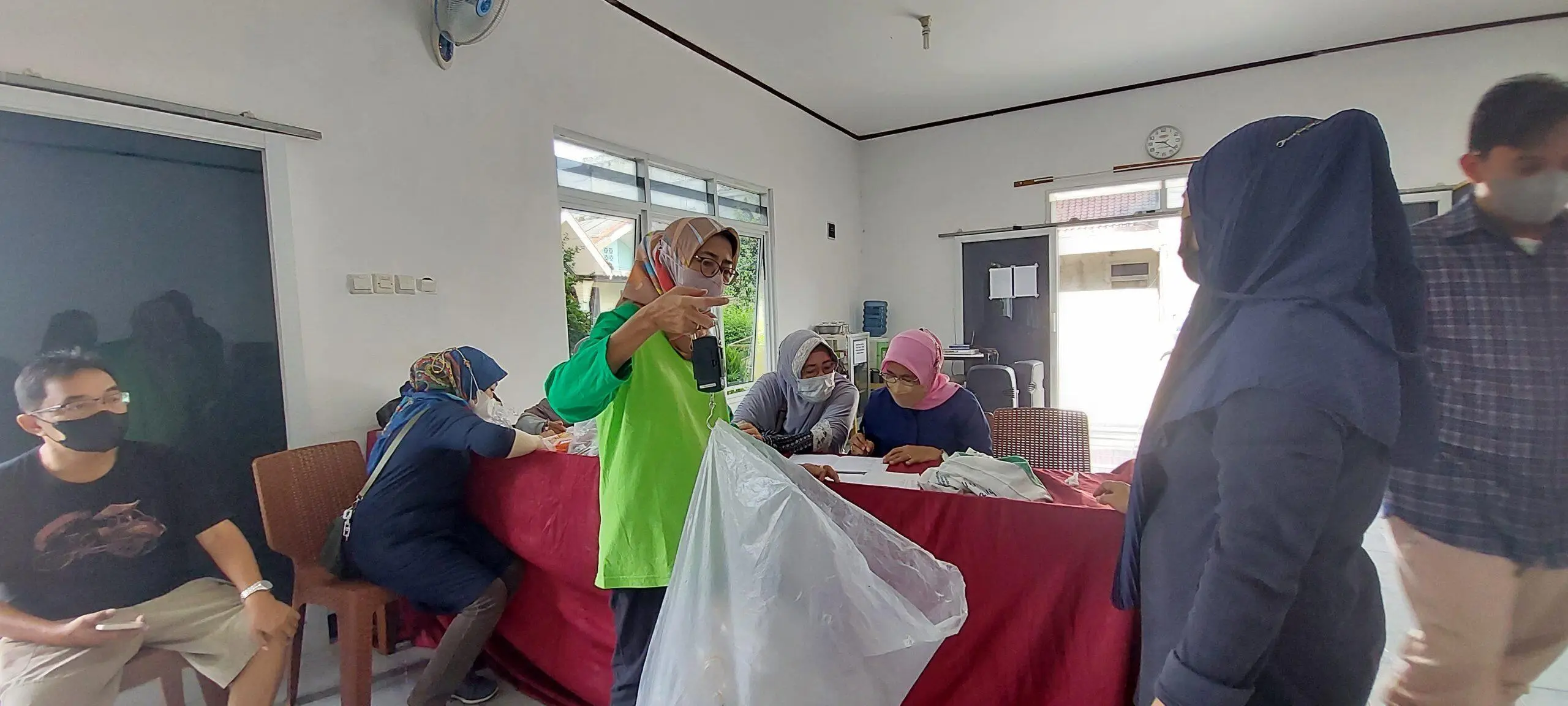Ada Promo Sembako Murah di Bank Sampah Srikandi untuk Nasabah