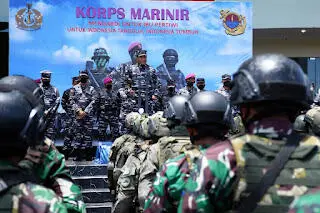 Wakasal Sambangi Latihan Pertempuran Kota Marinir