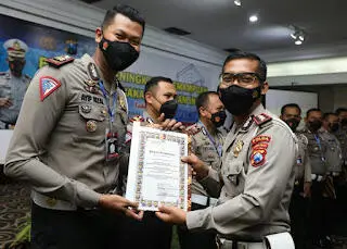 Sat Lantas Ponorogo Terima Penghargaan Ditlantas Polda Jatim Ungkap Tabrak Lari