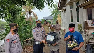 Polres Majalengka Salurkan Ratusan Sembako dari Taruna Akabri 1989