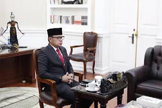 Bima Arya Dengarkan Pidato Presiden Jelang HUT Kemerdekaan RI ke-76