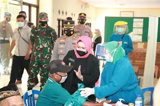 Forkopimda Ponorogo Monitoring Gerai Vaksin Covid-19