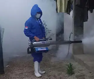 Cegah DBD, Relawan Ibas Kembali Lakukan Fogging