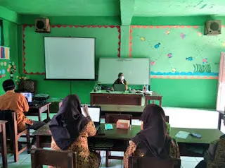 MI Ikhwanul Muslimin Kecamatan Bojonggede Gelar Bintek EDM dan ERKAM