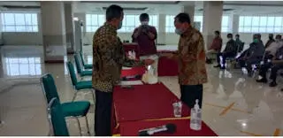 Dr. E Nurzaman Sah Menjadi Rektor Unpam