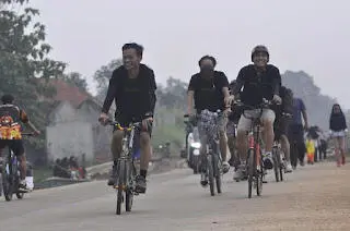 Jalan Bonang Jadi Ajang Berolah Raga Warga