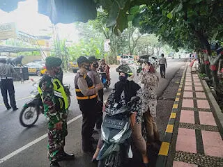 Pelanggar Prokes Disanksi Hingga Sample Rapid Test Antigen di Karangtengah