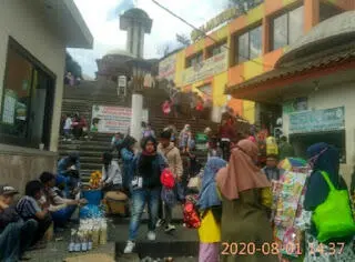 Masjid Atta`awun, Masih Jadi Primadona Jalur Puncak