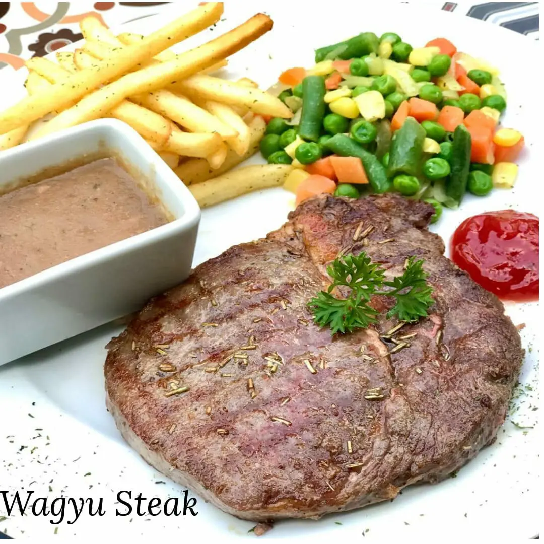Iga Bakar Madu Jadi Menu Andalan Hancock Cafe and Resto